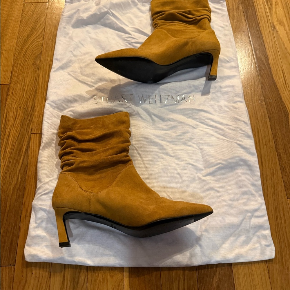 Stuart Weitzman Women's Mustard Suede Heeled Boots